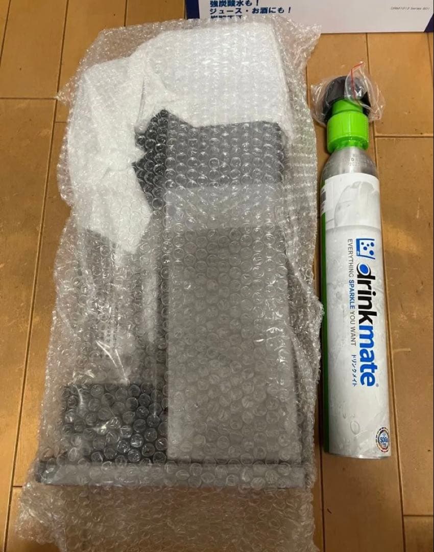 【開封未使用 】ドリンクメイト炭酸水メーカー Series601 黒ガスボンベ付