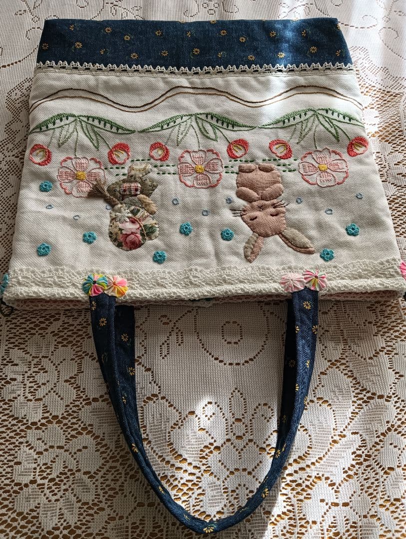 スーちゃん 手刺繍の大きなバッグ