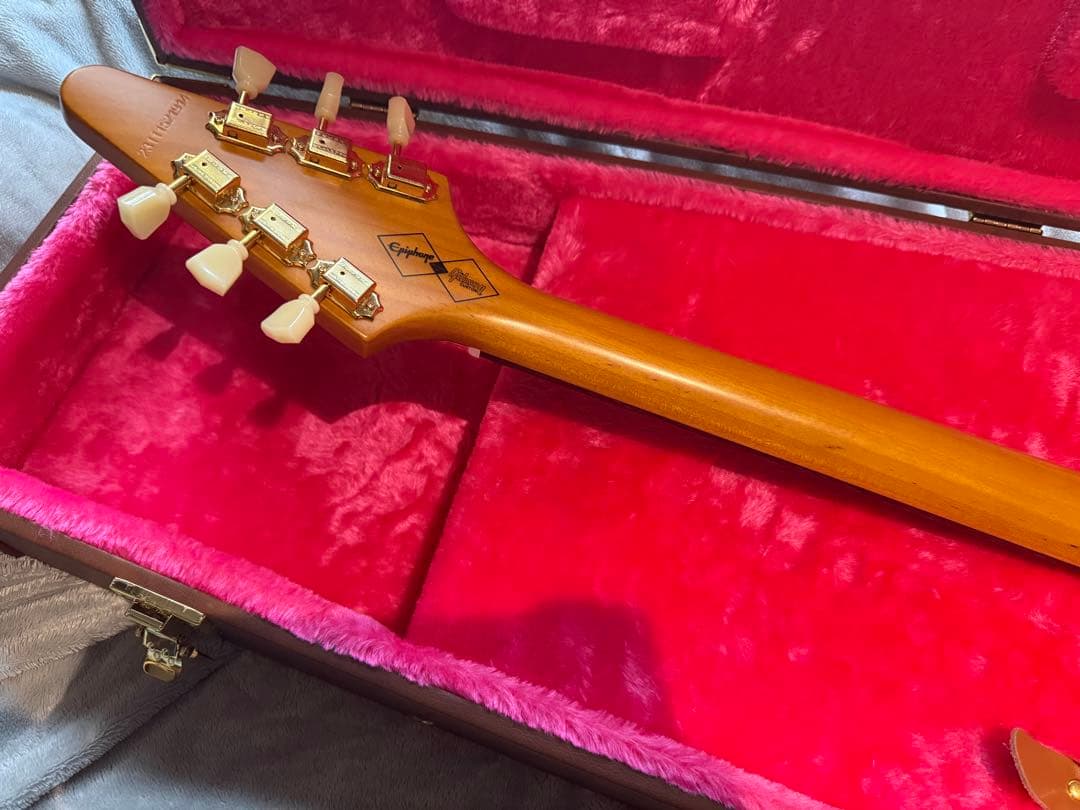 ギター epiphone flying v inspired by gibson