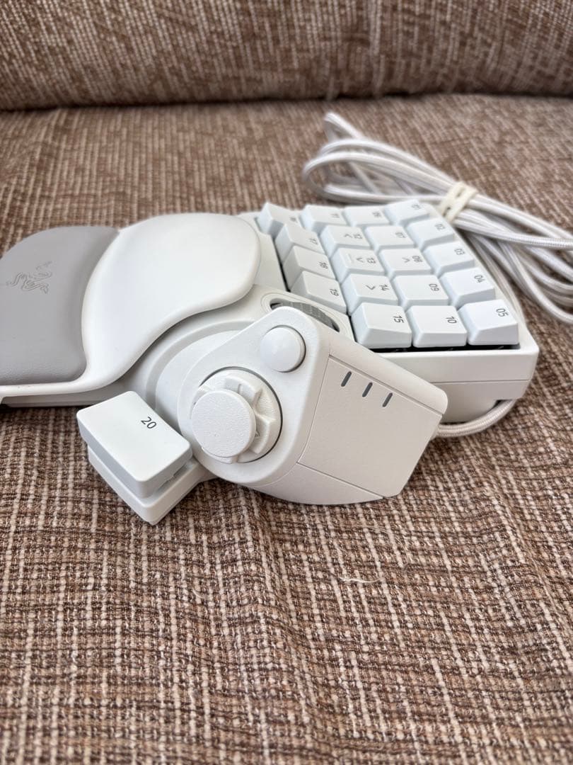 Razer Tartarus Pro ゲーミング　左手デバイス
