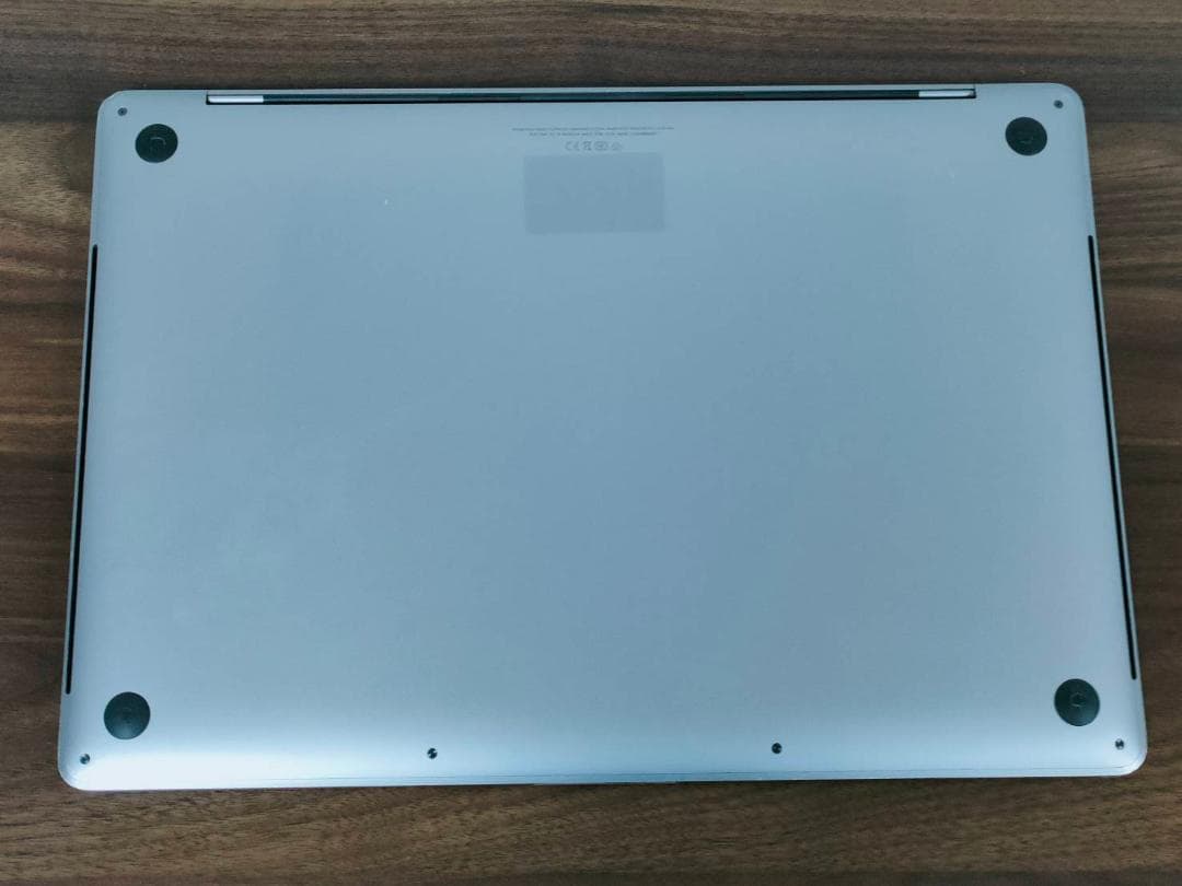 MacBook Pro 2019 16インチ i9 32G 1TB H2