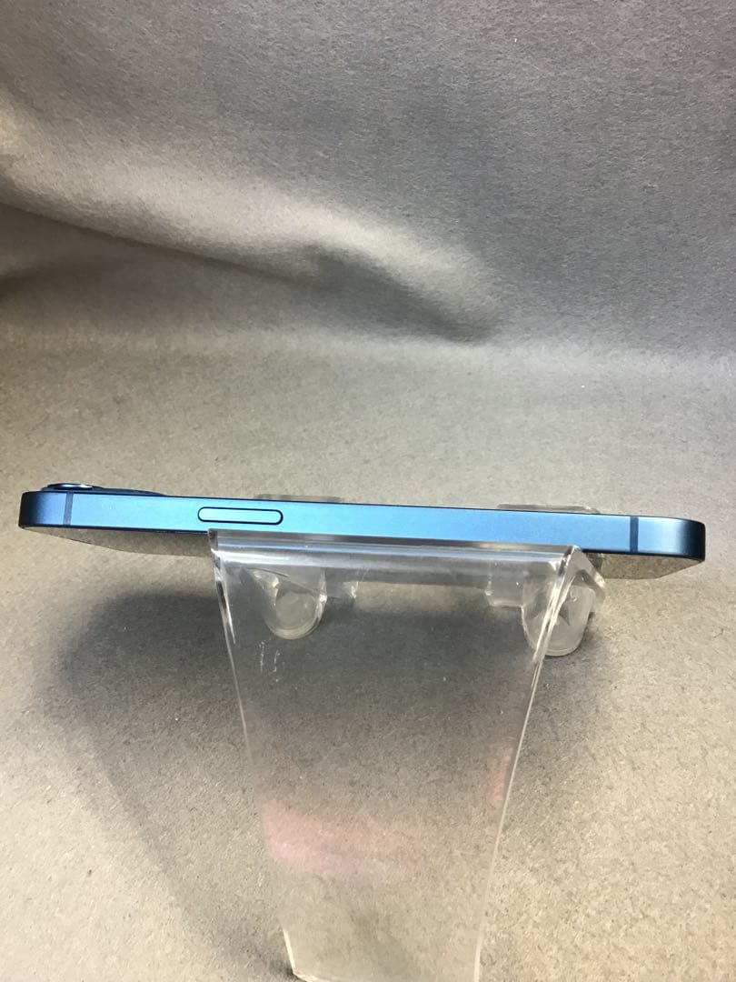 美品 国内版 SIMフリー iPhone13 128GB ブルー色