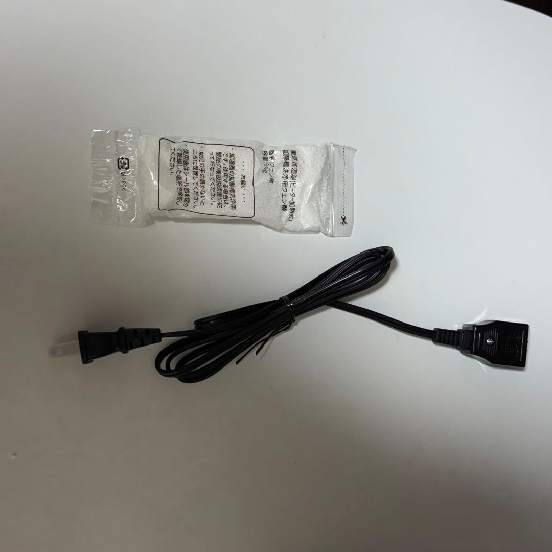 美品 東芝加湿器(ヒーター加熱式) TKA-S60A 2022年製 通電ok