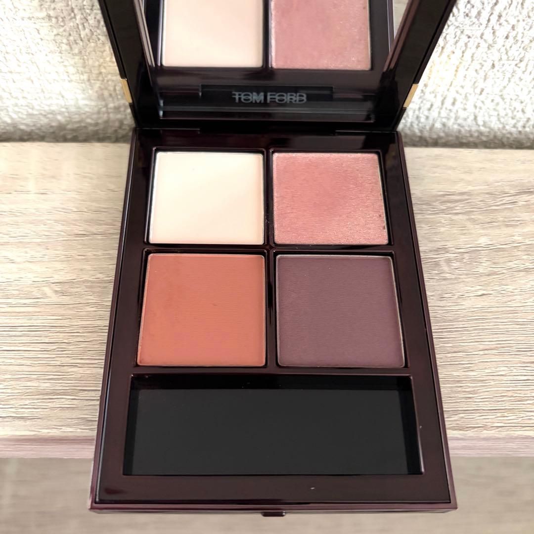 TOM FORD RUNWAY アイ カラー クォード プードル　30