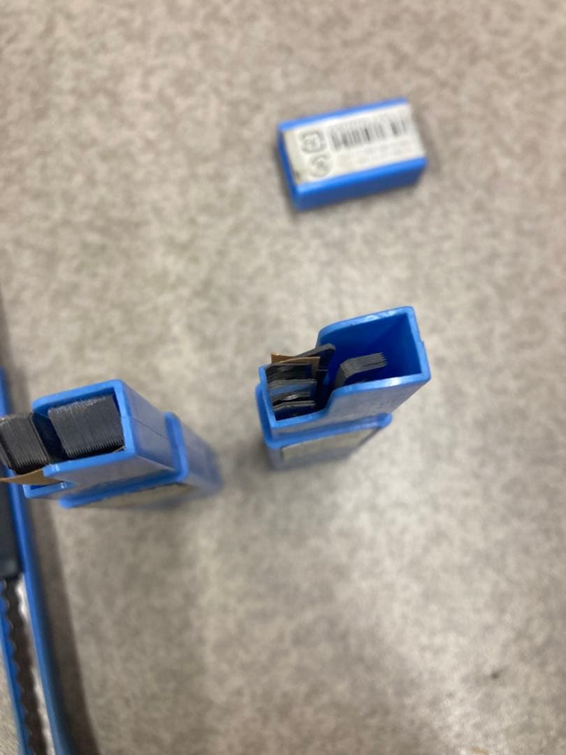 目透かし　カッター　職専