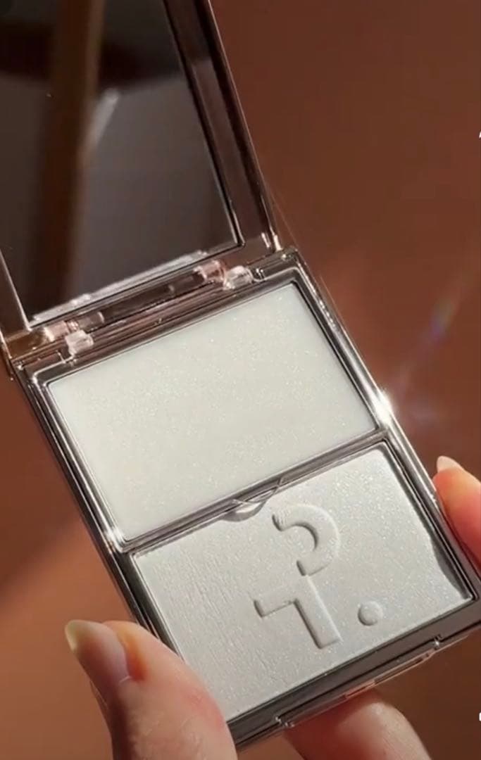 Patrick Ta Cream& Powder Light ハイライト