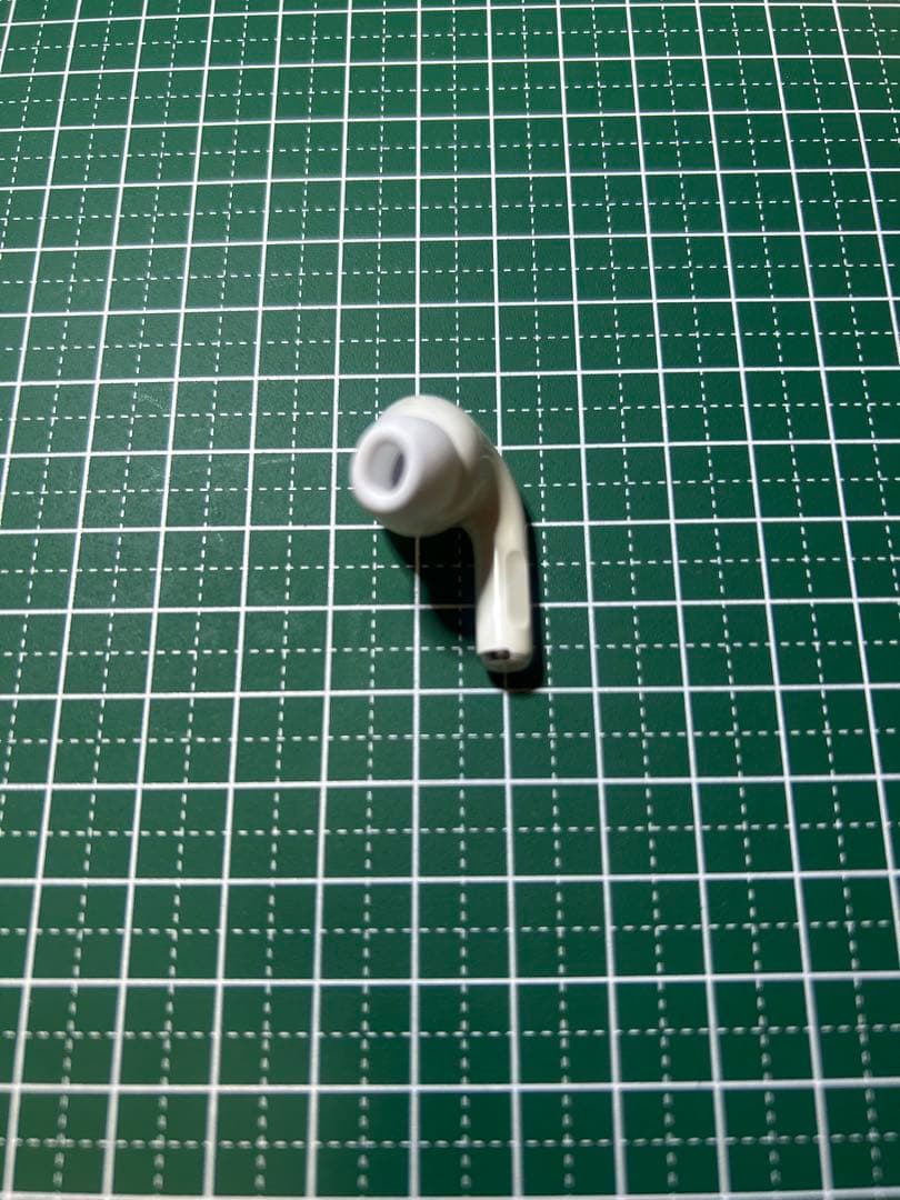 Apple AirPods Pro 2 左イヤホン