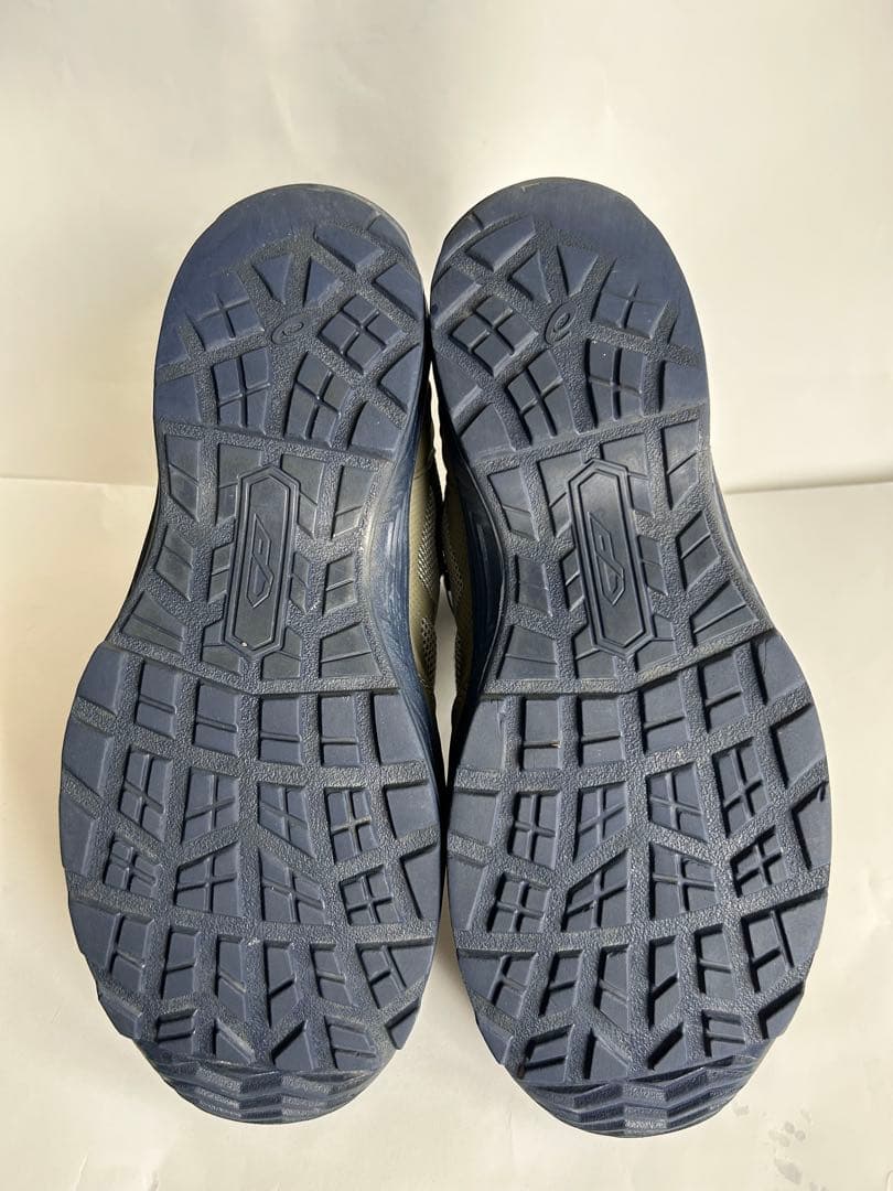 アシックス　ゴアテックス　安全靴