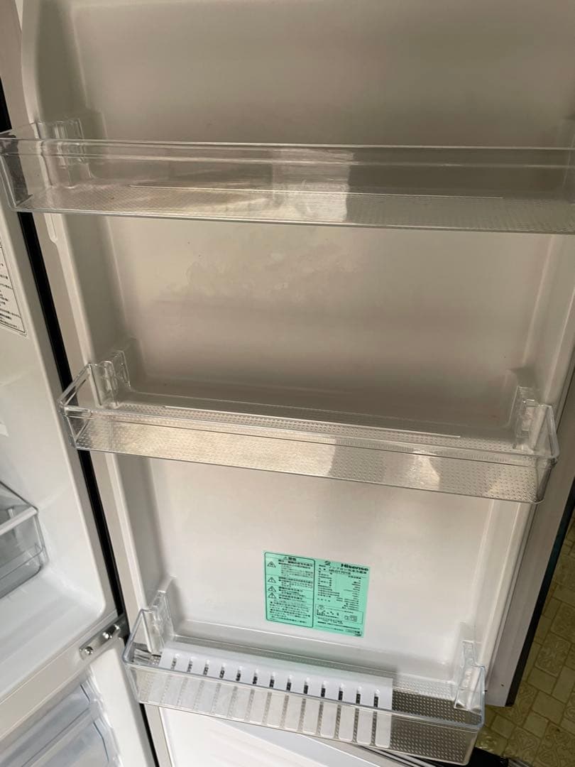 美品　ハイセンス　175L スリム型冷蔵庫