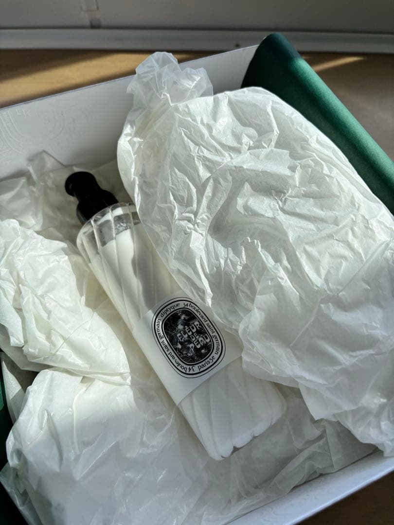 Diptyque フルールドゥポ フレグランスローション 200mlボックス付き