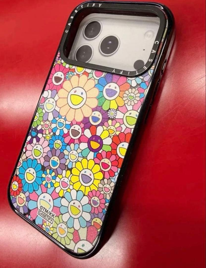 村上隆氏＆CASETiFYのコラボiPhone17Proケース