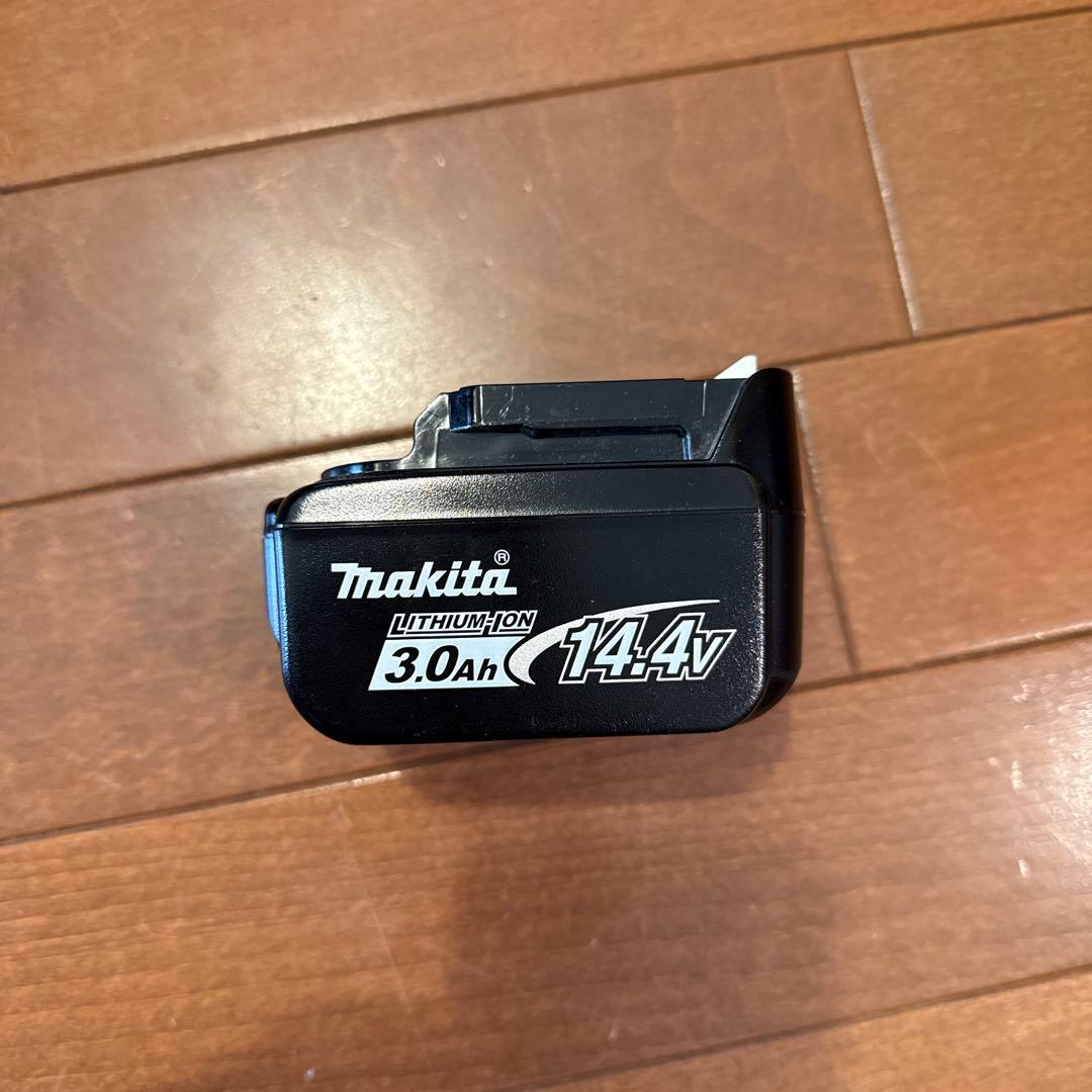 Makita CL142FD スティッククリーナー セット　※充電器なし