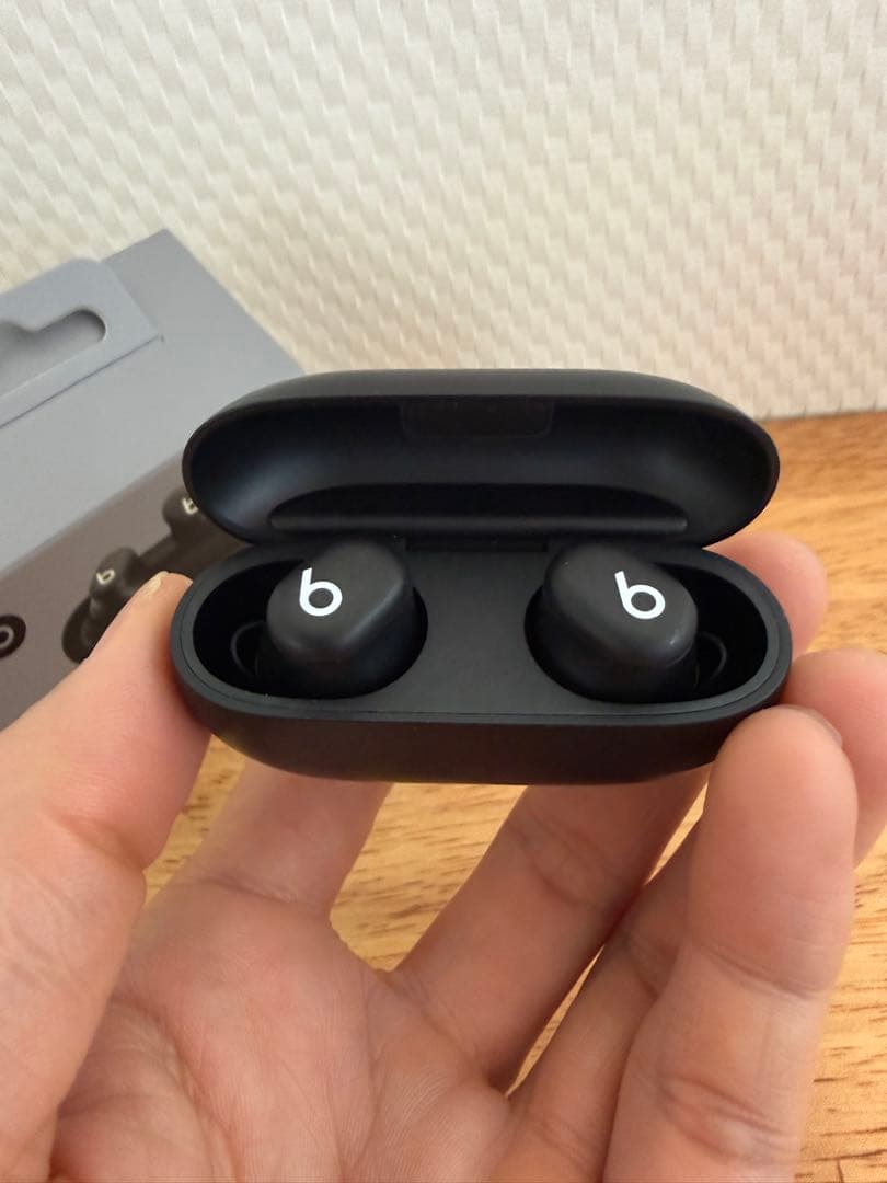 Beats Solo Buds ワイヤレスイヤフォン　ブラック 美品
