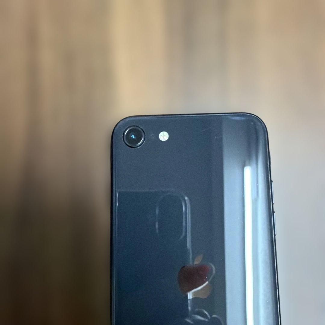 Apple iPhone SE2 ブラック 64G
