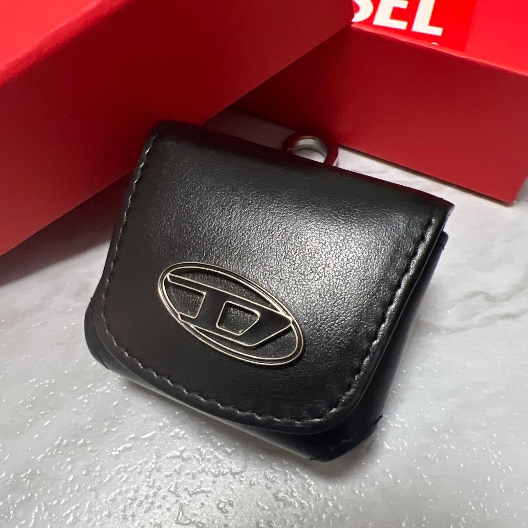 DIESEL AirPods Pro レザーケース