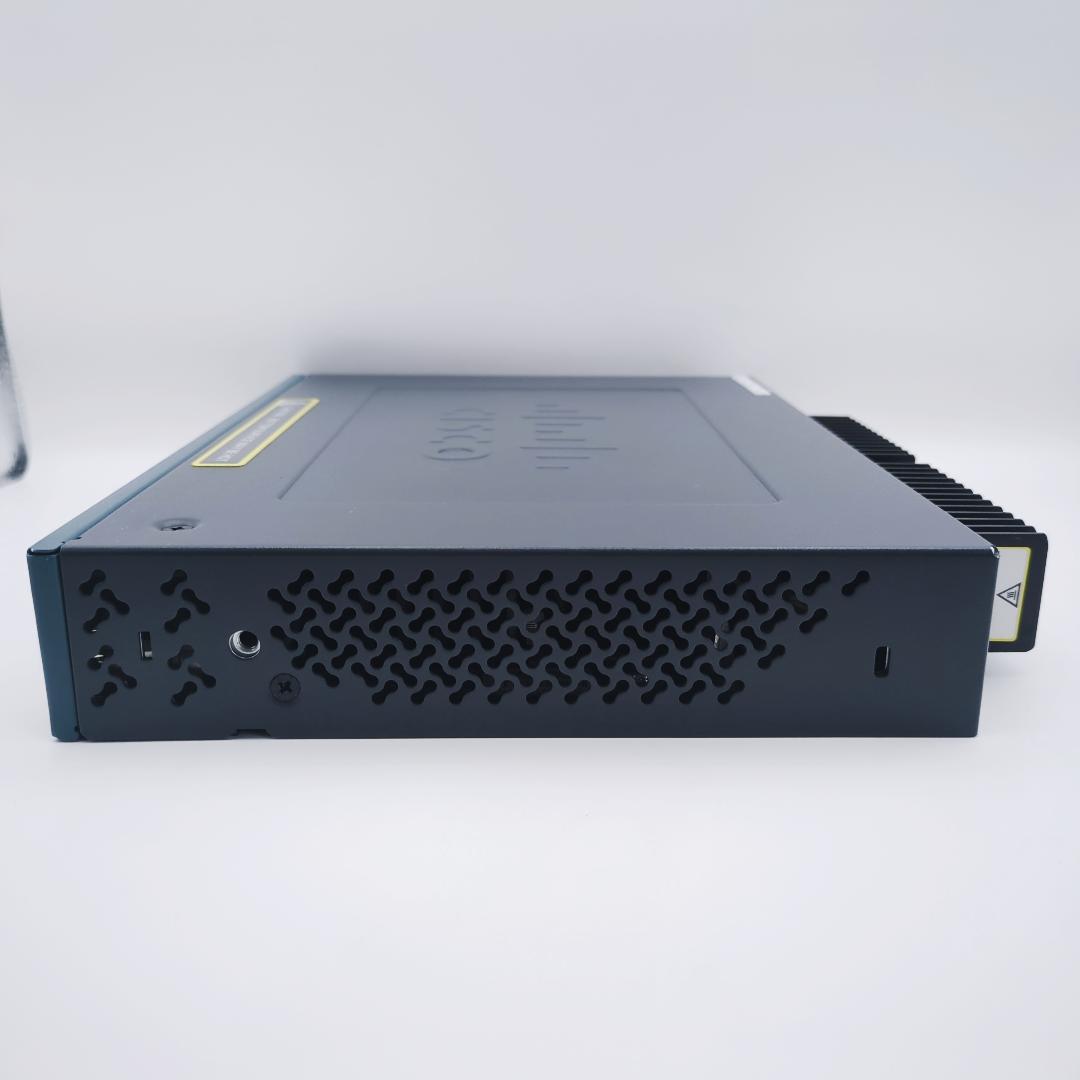 Cisco Catalyst 3560 スイッチ WS-C3560-8PC-S