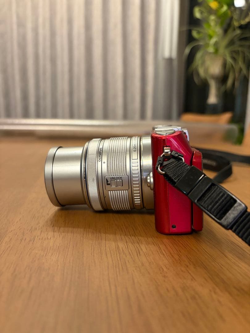 OLYMPUS E-PL3 レッド ダブルズーム 動作確認済