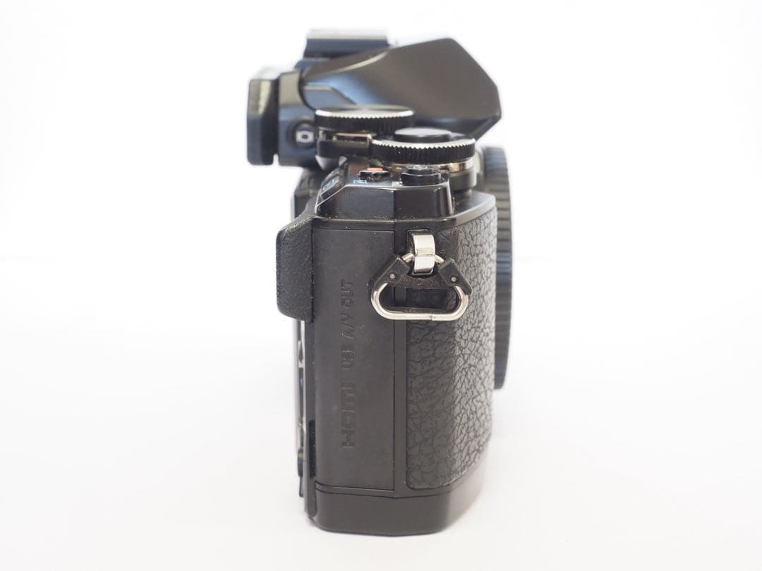 OLYMPUS OM-D E-M10 (付属品あり）