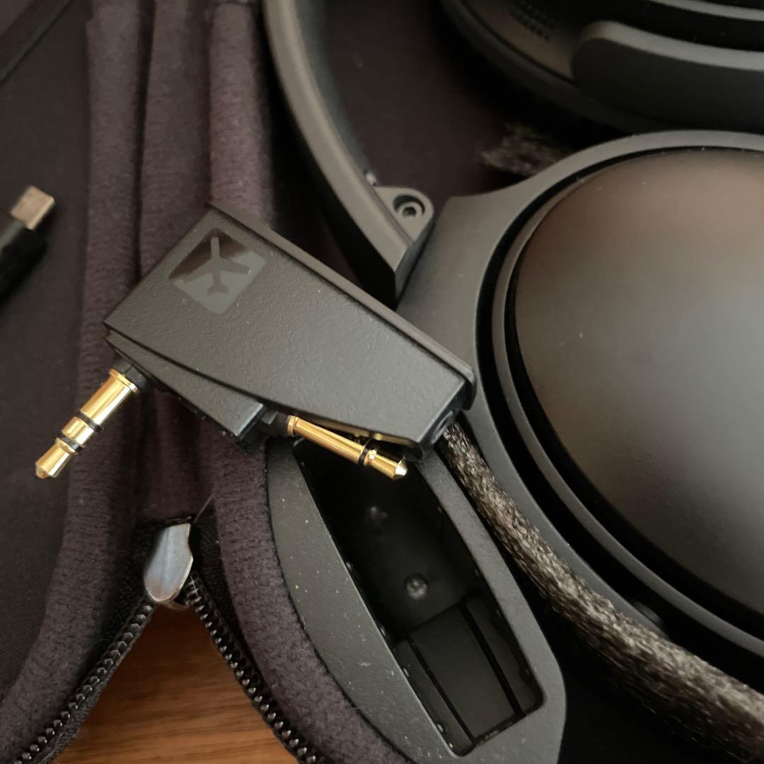 SALE 美品 Bose QuietComfort 35 ヘッドホン