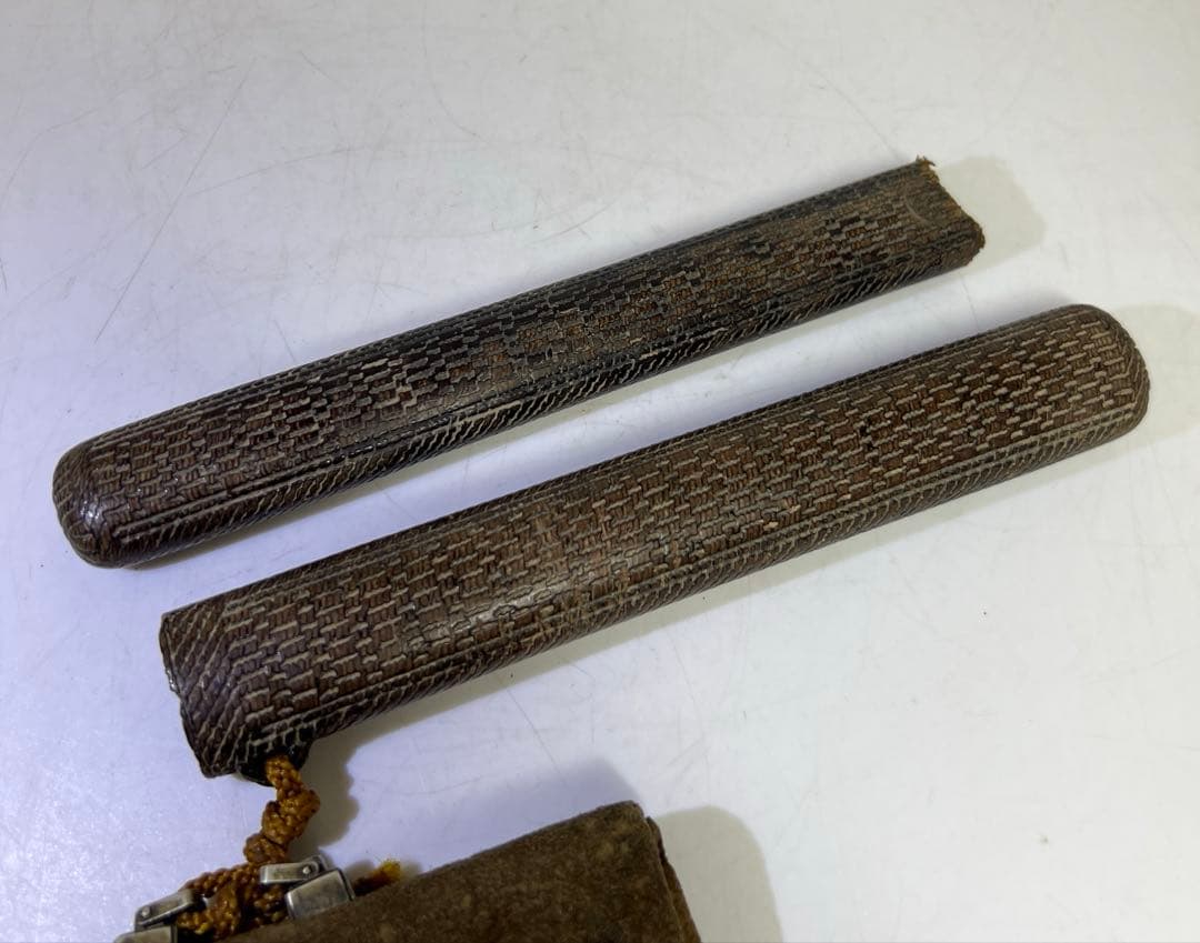 江戸時代　獅子金具　タバコ入れ　タルニ　105g 東里8-0313☆2F