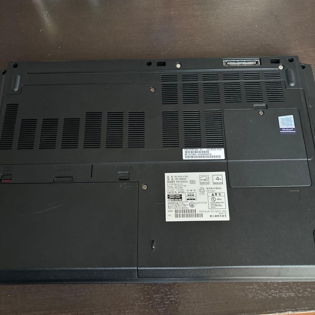 CELSIUS H780 I7 8850H 富士通　ワークステーション
