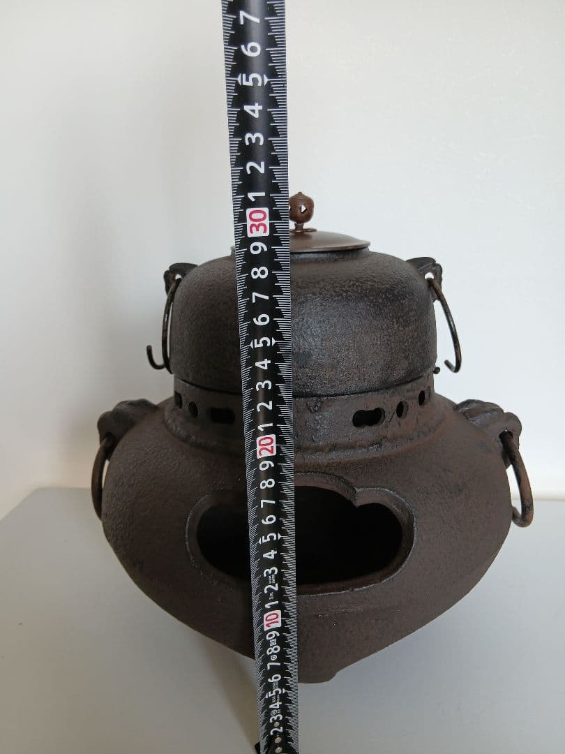 鉄製 茶釜 丸型