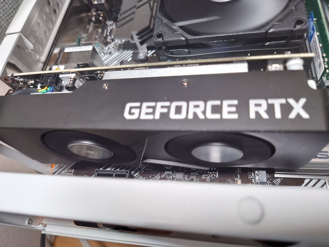 MSI 3050 6GB LP ロープロファイル