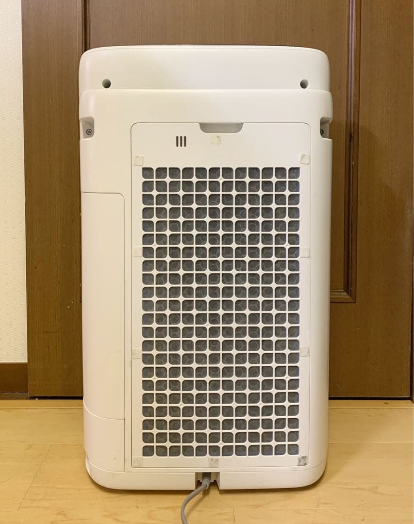【美品】シャープ　加湿空気清浄機 プラズマクラスター KI-S50E8-W