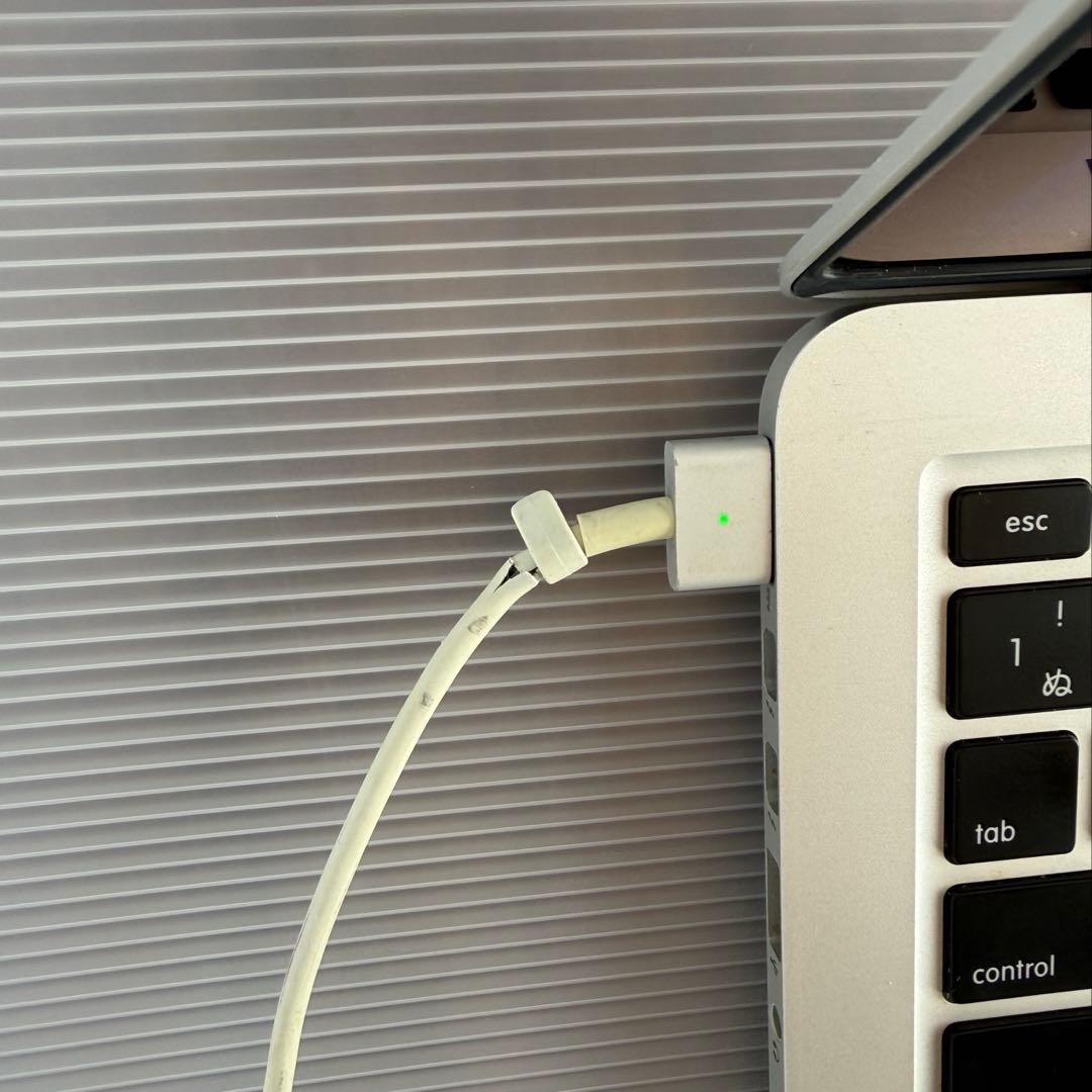 【週末値下げ】MacBook Pro 13 Mid 2014 音割れ｜通電OK