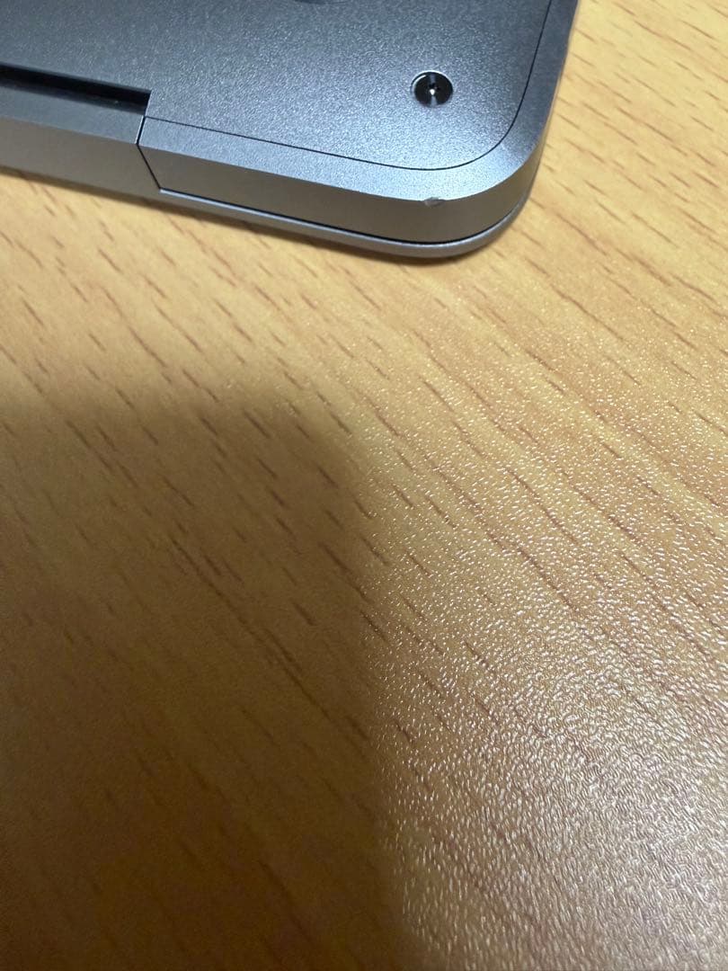 MacBook Air M1 2020 16GB 512GB 充放電回数 21回