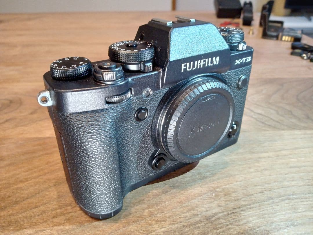 【カメラジャケット含む4特典付き】FUJIFILM X-T3 ボディ【返金保証】