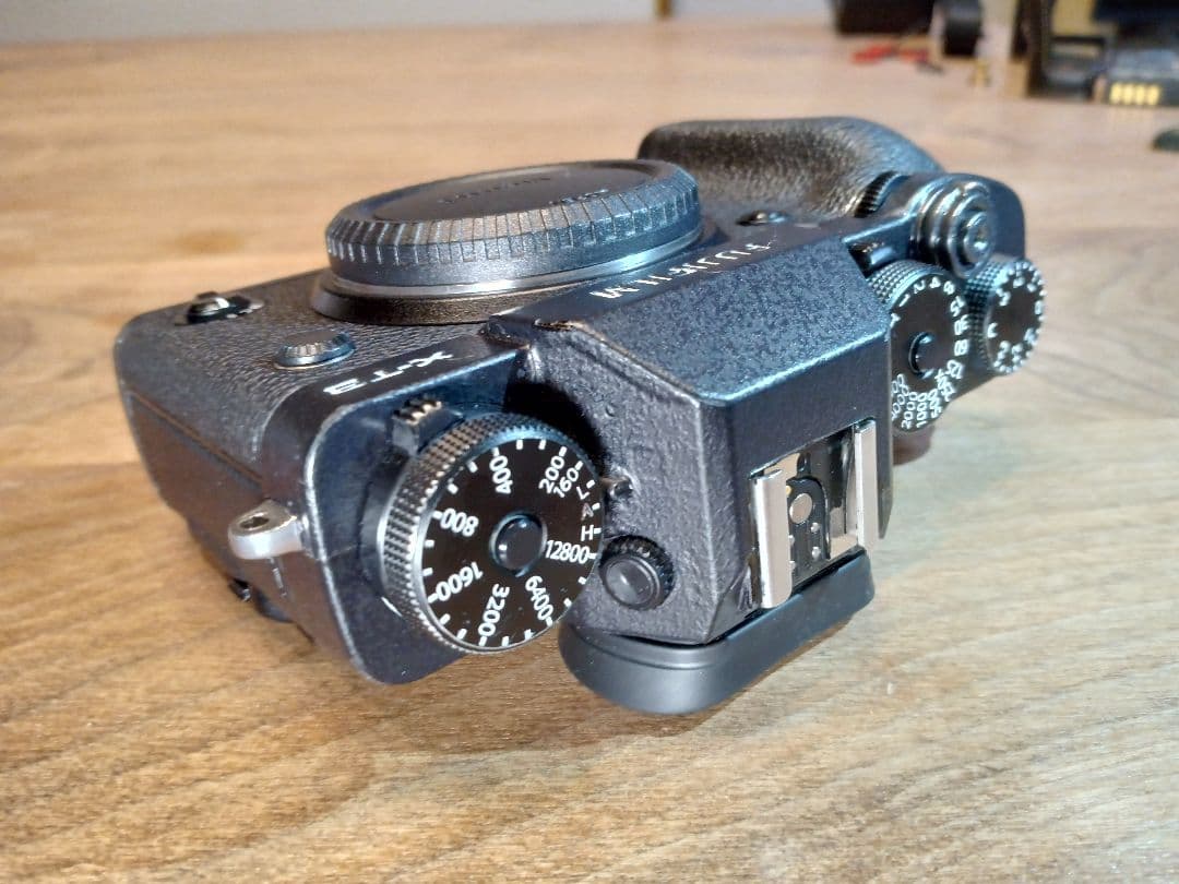 【カメラジャケット含む4特典付き】FUJIFILM X-T3 ボディ【返金保証】