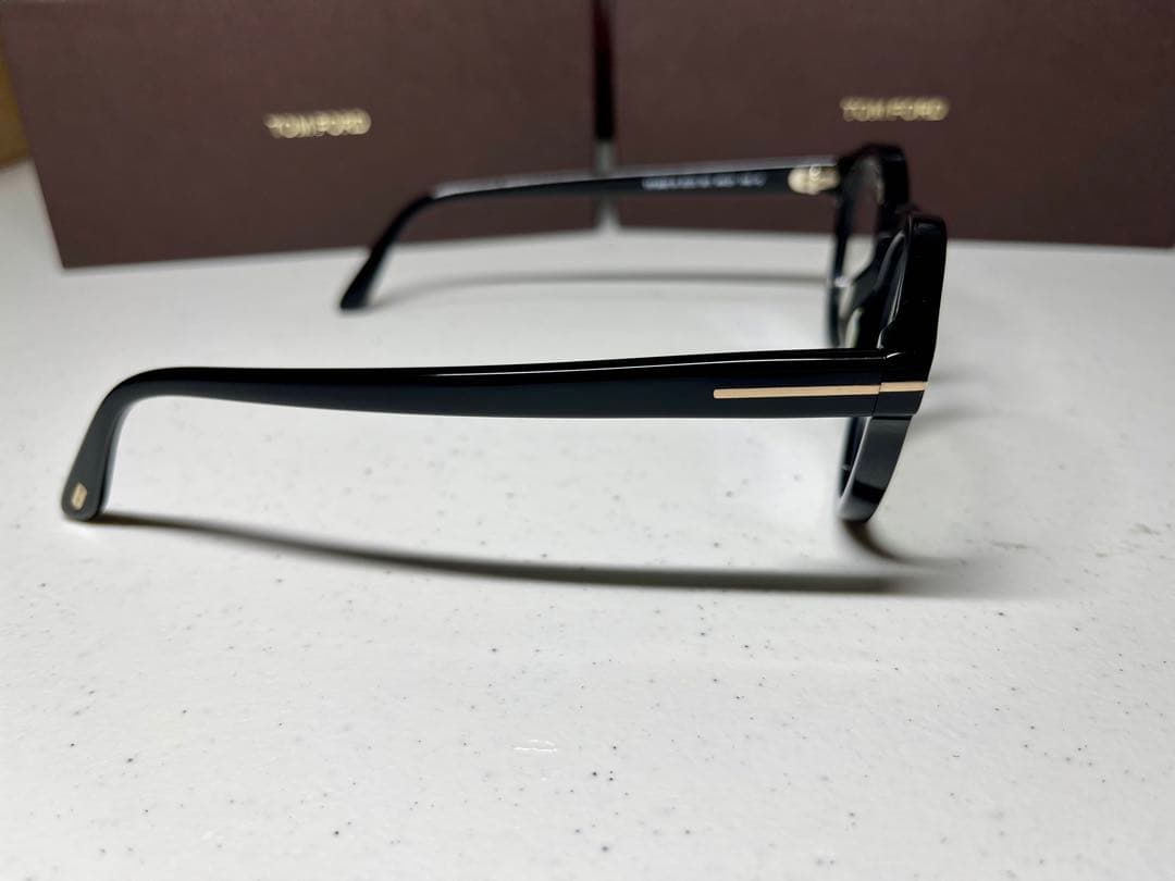 TOM FORD トムフォード TF5887B ECO ブラック定価5.5万眼鏡