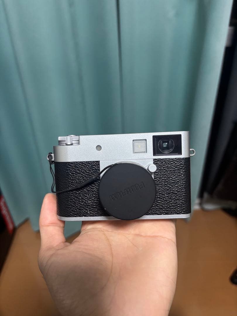 X half FUJIFILM X-HF1 コンパクトデジカメ シルバー