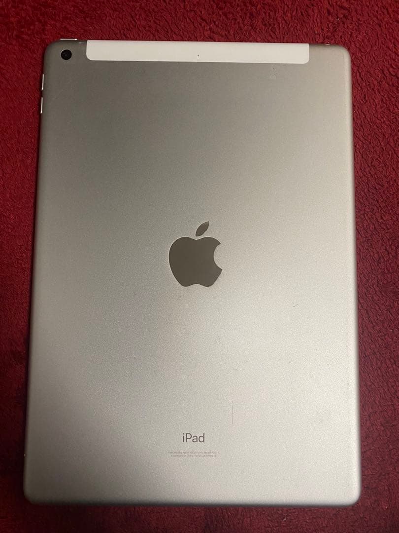 ipad第9世代　wifi-Cellularモデル　バッテリー残量89%64GB