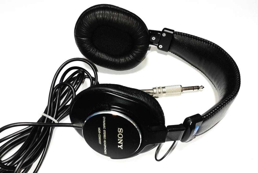 SONY MDR - CD900ST ほぼ未使用 モニター ヘッドホン 7506