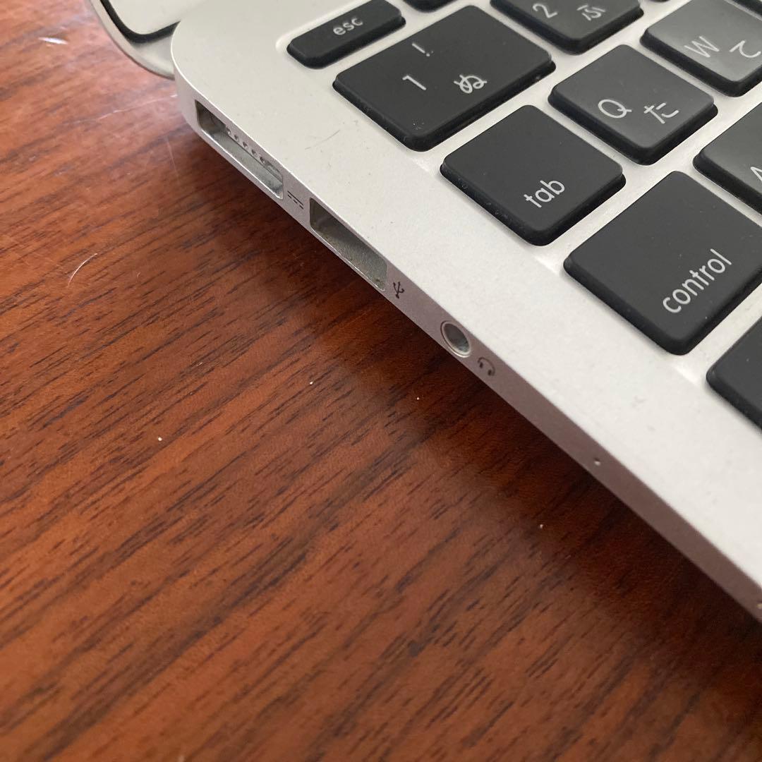 MacBook Air 11インチ　Early 2015 ジャンク品