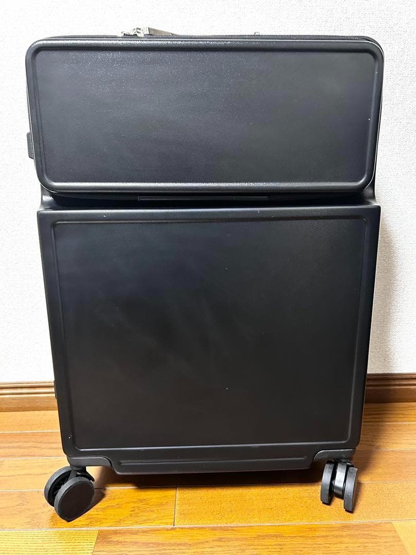 【大幅値下げ】大型スーツケース 大型 前開きUSB 軽量 カップホルダー静音　黒