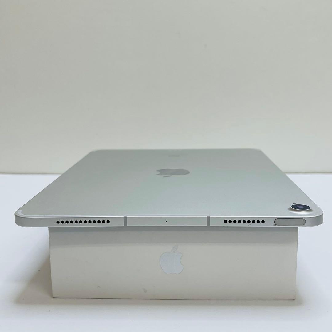 iPad Air 第4世代 64GB Wi-Fi + Cellular 89%