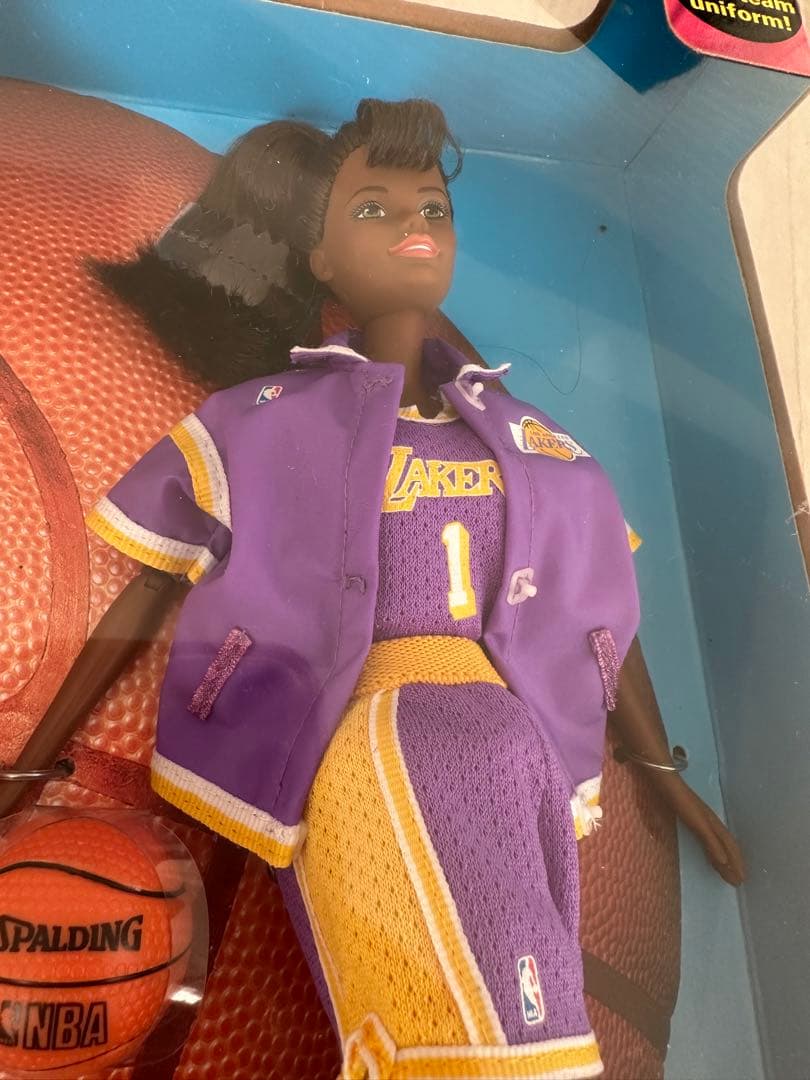 1998年バービーBarbieロサンゼルス　レイカーズ　ヴィンテージ バスケ