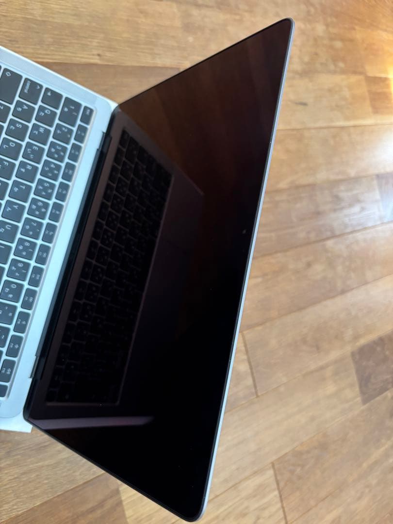 Apple MacBook Air A2337 シルバー