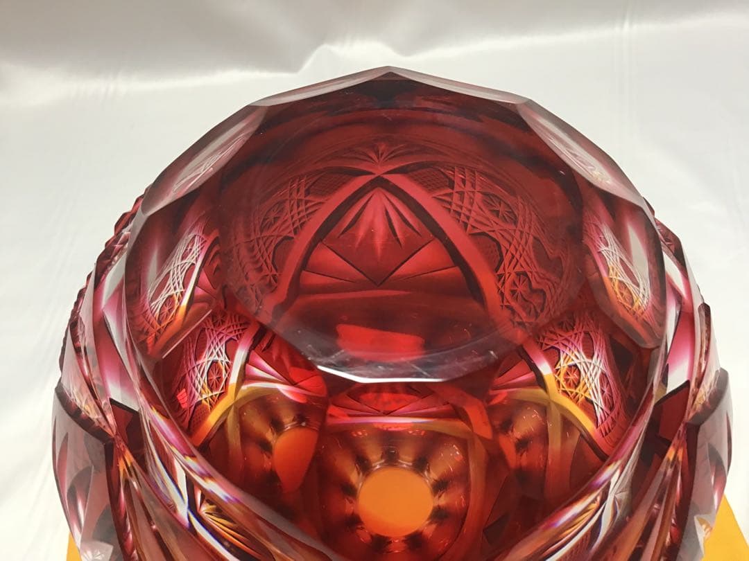 薩摩切子　大型丸花器　銘「晃玉」　薩摩ガラス工芸作　金赤
