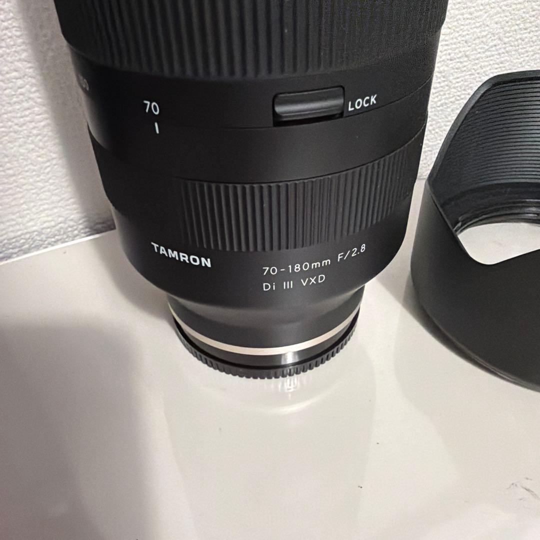 TAMRON 70-180mm F/2.8 Di III VXD ソニーE