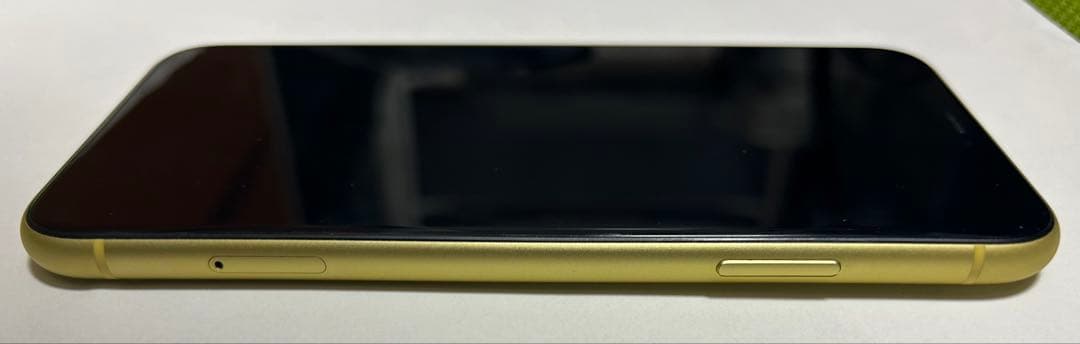 Apple iPhone 11 イエロー 64GB SIMフリー　状態良