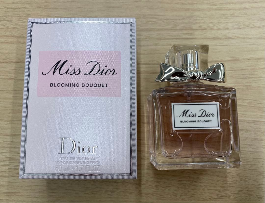 新品 ミスディオール ブルーミングブーケ50ml＋ローラー20ml