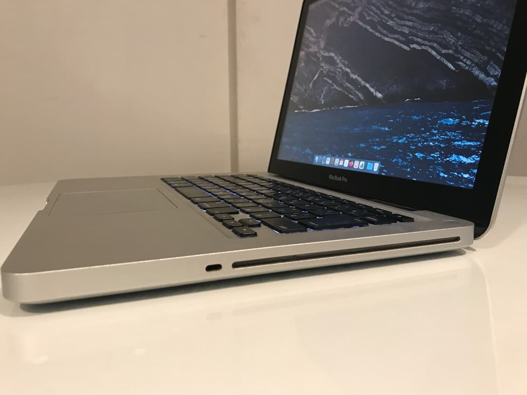 MacBook本体 MacBook Pro 13inch late2011