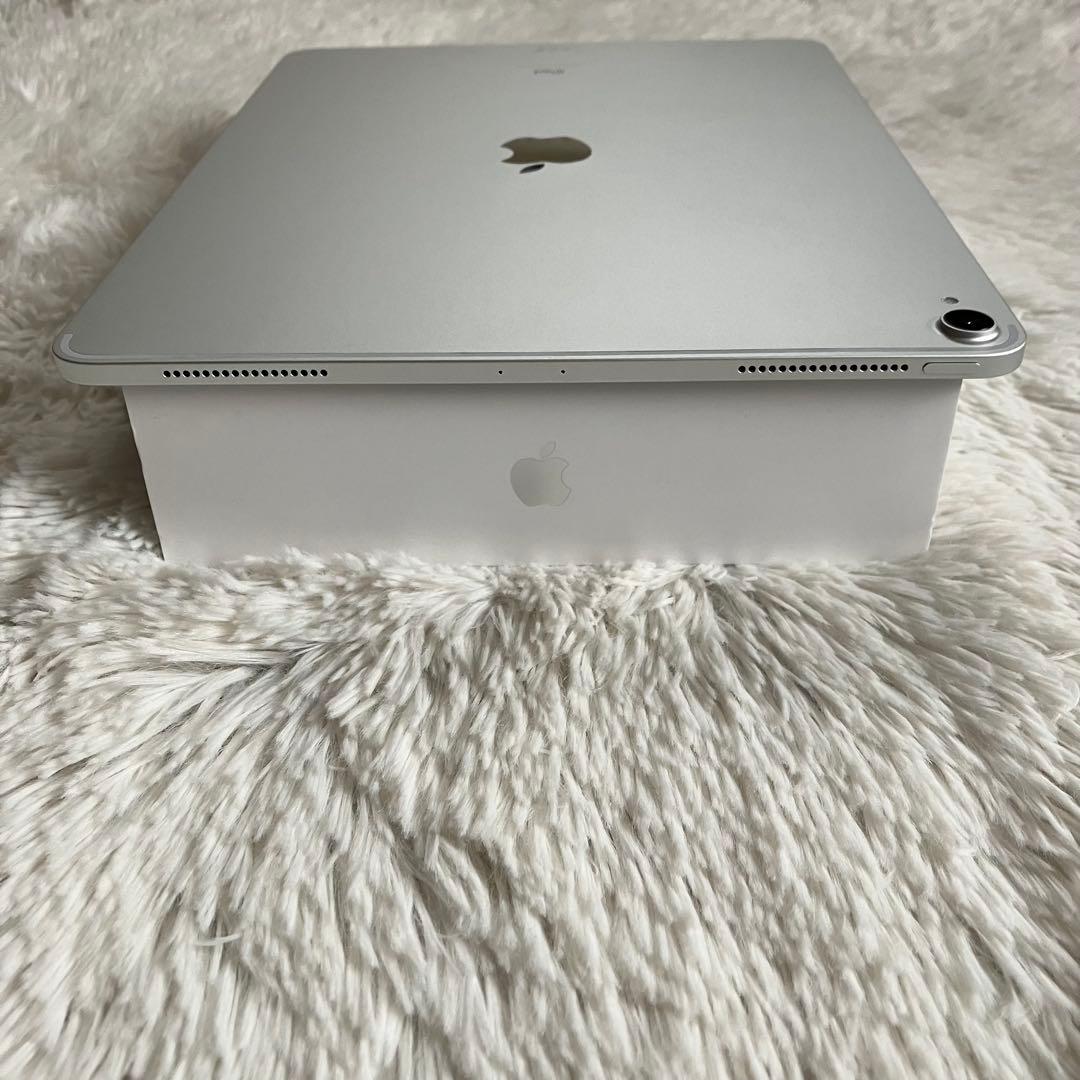 【完動品】iPad Pro 12.9 256GB 【すぐ発送】