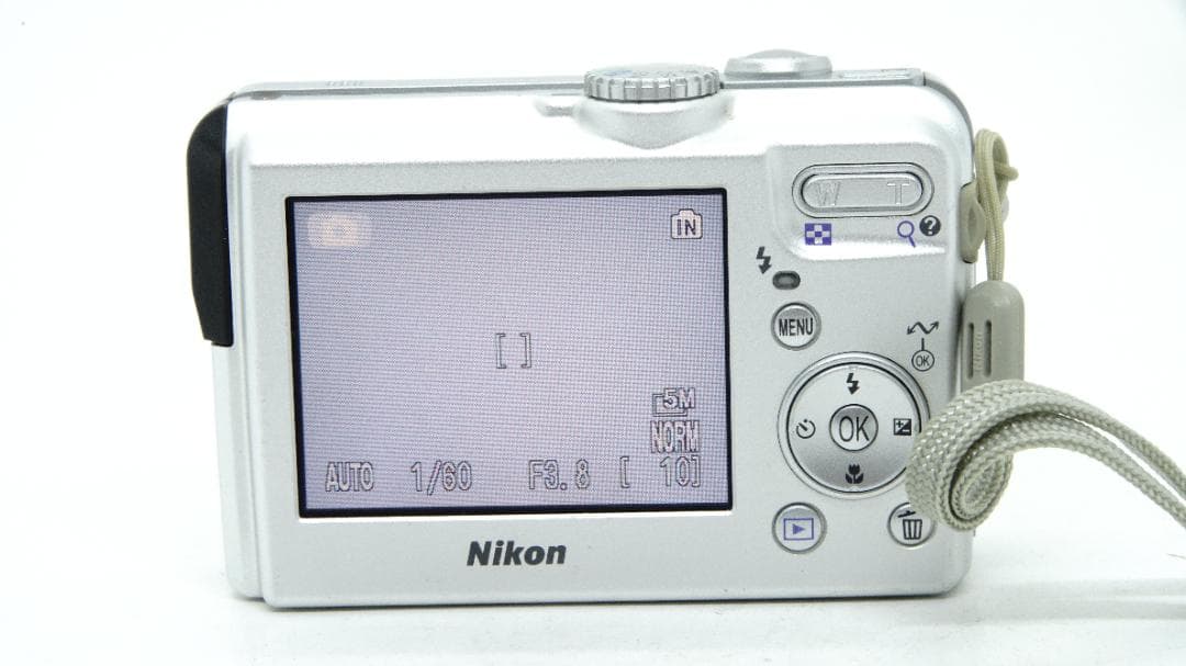 【W2051】 Nikon COOLPIX P2 ニコン クールピクス
