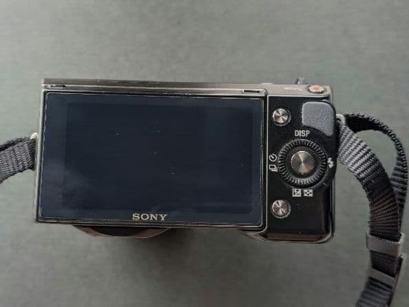 SONY α ミラーレス一眼カメラ E PZ 16-50mmレンズ