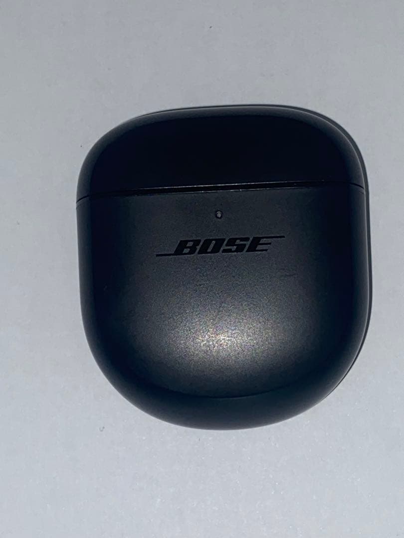 Bose ワイヤレスイヤホン 充電ケース付き